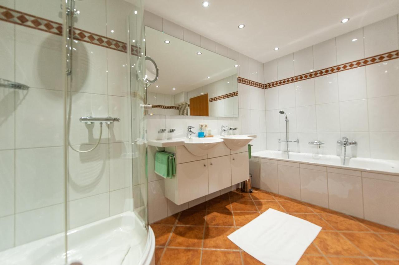 Quality Hosts Arlberg - Hotel Bergheim Санкт-Антон-ам-Арльберг Екстер'єр фото